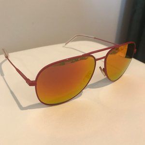 Saint Laurent Classic 11 R 004 / 009